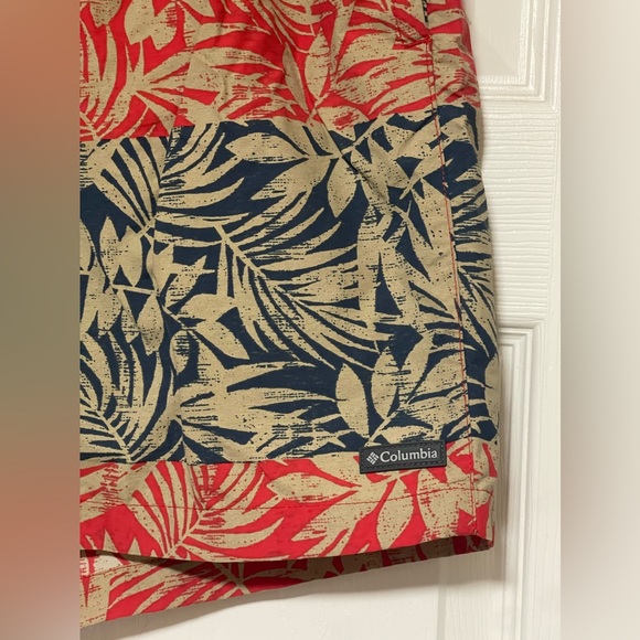 Columbia Men's All Over Jungle Colorblock Print Fast Drying 
Swim Trunks Size L - Picture 2 of 12